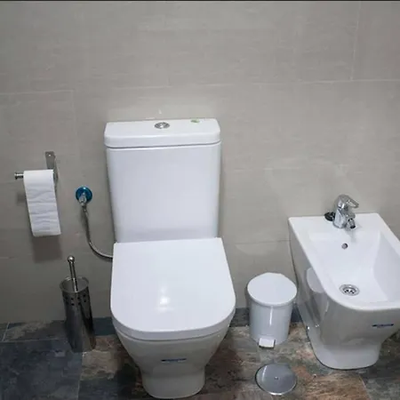 Localizacion Inmejorable Con Garaje Incluido *